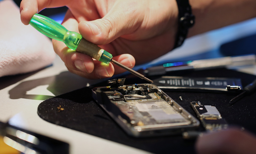 Топ-5 самых частых поломок смартфонов и методы их эффективного устранения