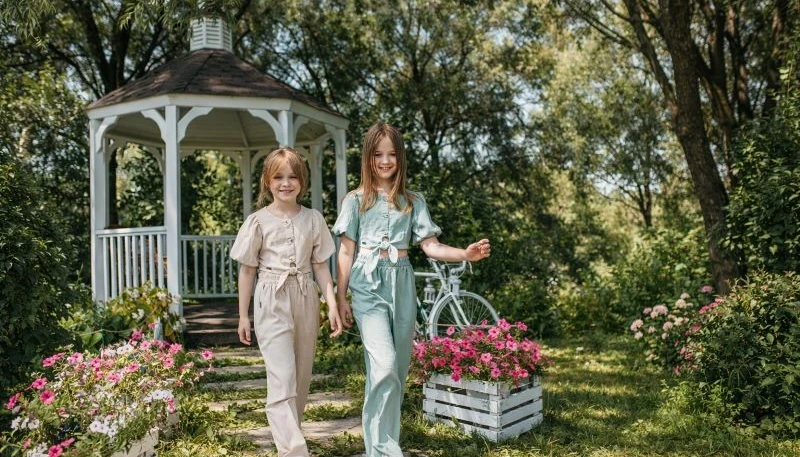 Стильный гардероб для юных модниц: как найти баланс между качеством и модой